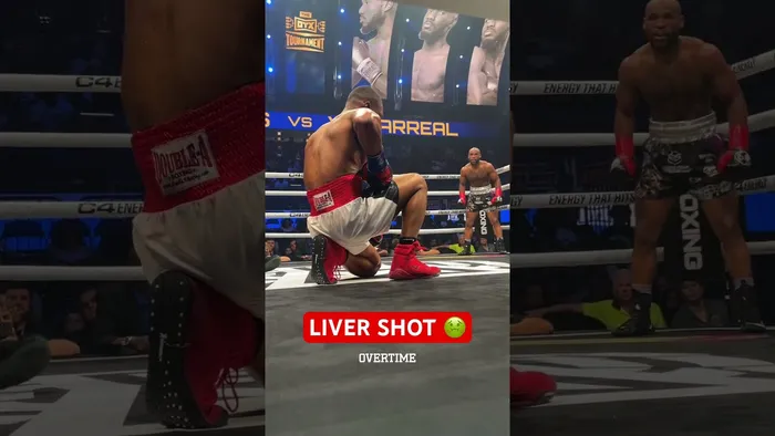 The sound effects got it 😭 #otx #boxing #shorts